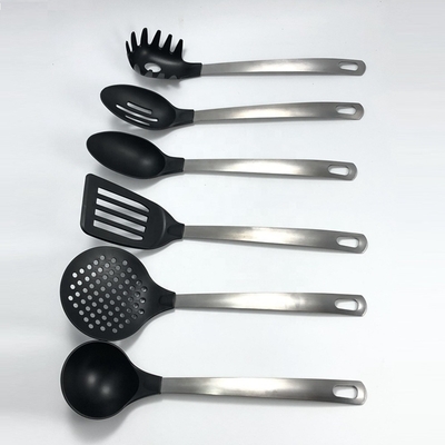 utensilios de cocina de nylon 7PCS no adhesivo con mango de acero inoxidable