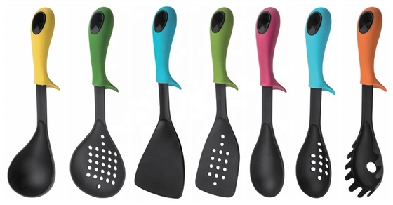 ISO9001 / BSCI certificado TPR mango Silicona utensilios de cocina Accesorios de cocina Conjunto de herramientas
