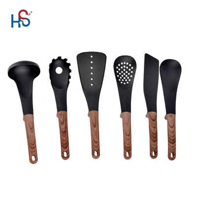 2023 Gadget Herramientas de cocina resistentes al calor para utensilios de cocina de plástico Conjunto y accesorios