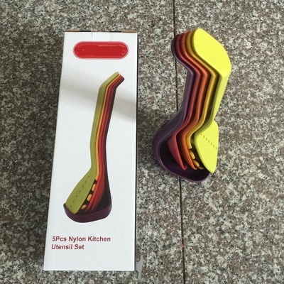 Conjunto de herramientas de cocina de logotipo personalizado para diseño de utensilios y accesorios de cocina