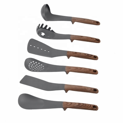 Conjunto de herramientas de cocina en el almacén de la casa fácil de limpiar Kitchenware Set Kitchen utensilios de plástico
