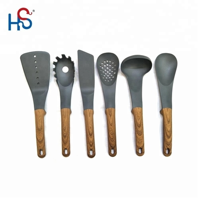 Conjunto de herramientas de cocina en el almacén de la casa fácil de limpiar Kitchenware Set Kitchen utensilios de plástico