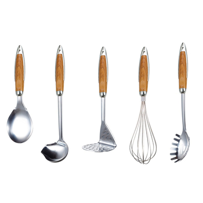 Herramientas de cocina de acero inoxidable de 7 piezas sostenibles y personalizables para cocina moderna