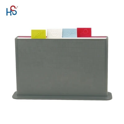 Dispositivos decorativos de cocina Tabla de cortar hecha de material PP con certificación ISO9001