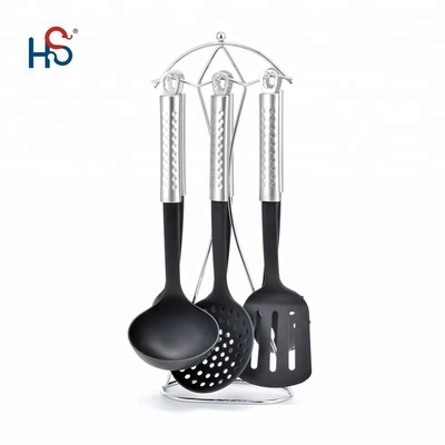 Conjunto de utensilios para el hogar Selección de espacio con los diez mejores productos de cocina