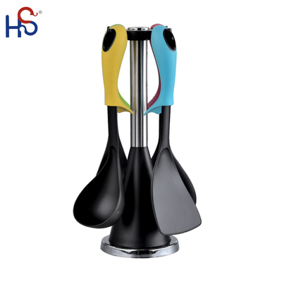 Conjunto de utensilios de cocina antiadherentes y accesorios de cocina Una combinación ganadora