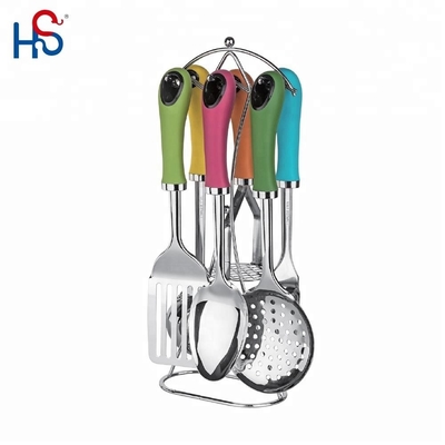 Accesorios de cocina sostenibles 2024 Materiales TPR Conjunto de utensilios con acero inoxidable