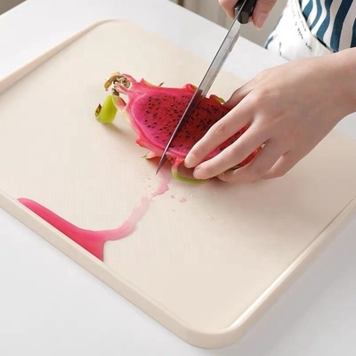 Tabla de corte de cocina grande y reversible de PP con mango de agarre fácil y ranuras de jugo profundas