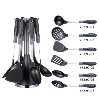 Diseños de cocina compactos Conjunto de utensilios de acero inoxidable con utensilios metálicos incluidos