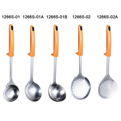 Acceptable OEM/ODM Kitchenware de acero inoxidable Conjunto de utensilios de cocina con pinchazos y utensilios