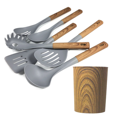 Impresión de seda o logotipo con grabado lujoso mango de madera Set de utensilios de cocina gris