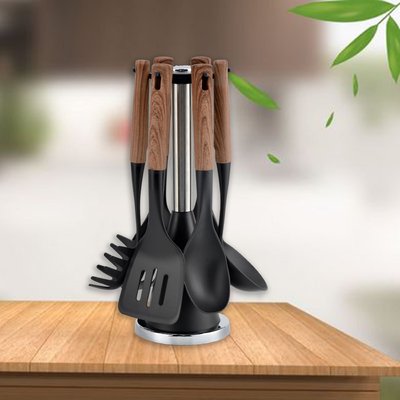 Impresión de seda o logotipo con grabado lujoso mango de madera Set de utensilios de cocina gris