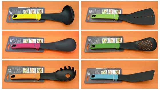 Accesorios de cocina con soporte giratorio y mango de nylon ABS utensilios de cocina no adhesivos
