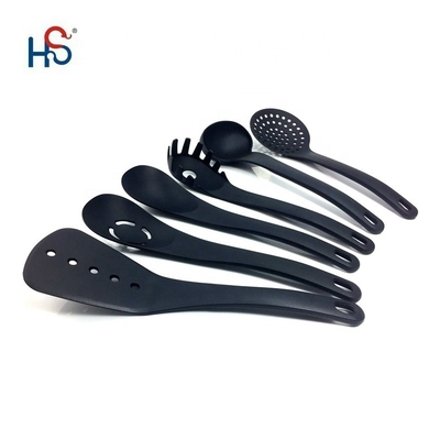 Logotipo personalizado Conjuntos de utensilios aceptables para los aparatos de cocina de nylon