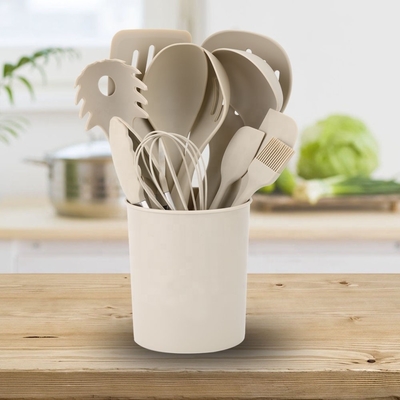 Impresión de seda o logotipo grabado 12PCS utensilios de cocina de silicona con soporte de plástico