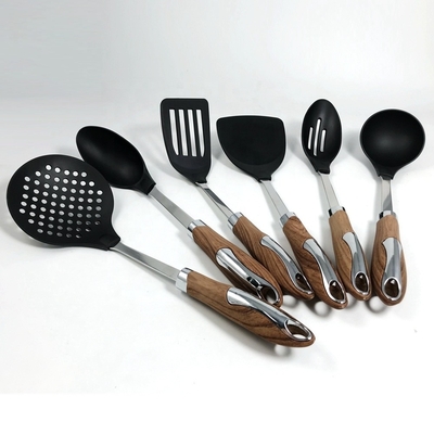 Cucharas de cocina resistentes al calor con tipo y material de plástico PA66