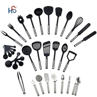 Conjunto de utensilios de cocina de acero inoxidable con mango resistente al calor hasta 210 ° C