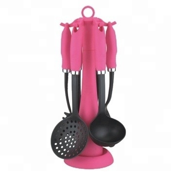 Set de utensilios de cocina de nylon de 7 piezas utensilios de cocina de plástico sostenible para hogareños