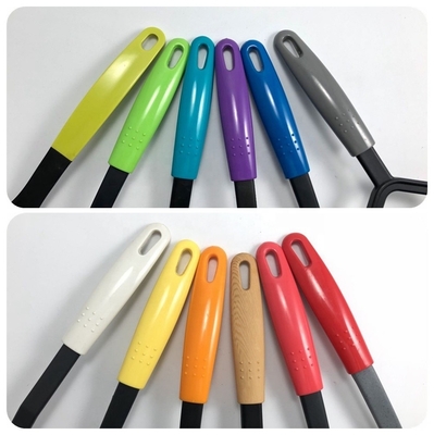 Equipo de utensilios de cocina de cocinero ABS no adhesivo para cocinas coloridas y ecológicas