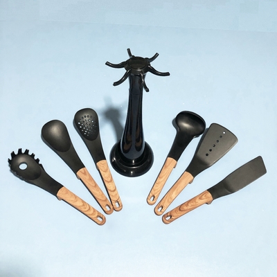 Accesorios de cocina utensilios de cocina no tóxicos personalizados con herramientas de mango ABS negras