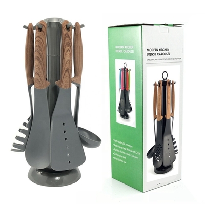 Conjunto de utensilios de cocina antiadherentes certificados ISO9001 con mango de acabado de madera y utensilios de cocina